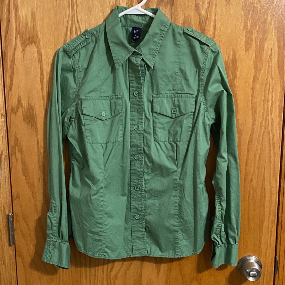 Women’s GAP Green Button Up Shirt